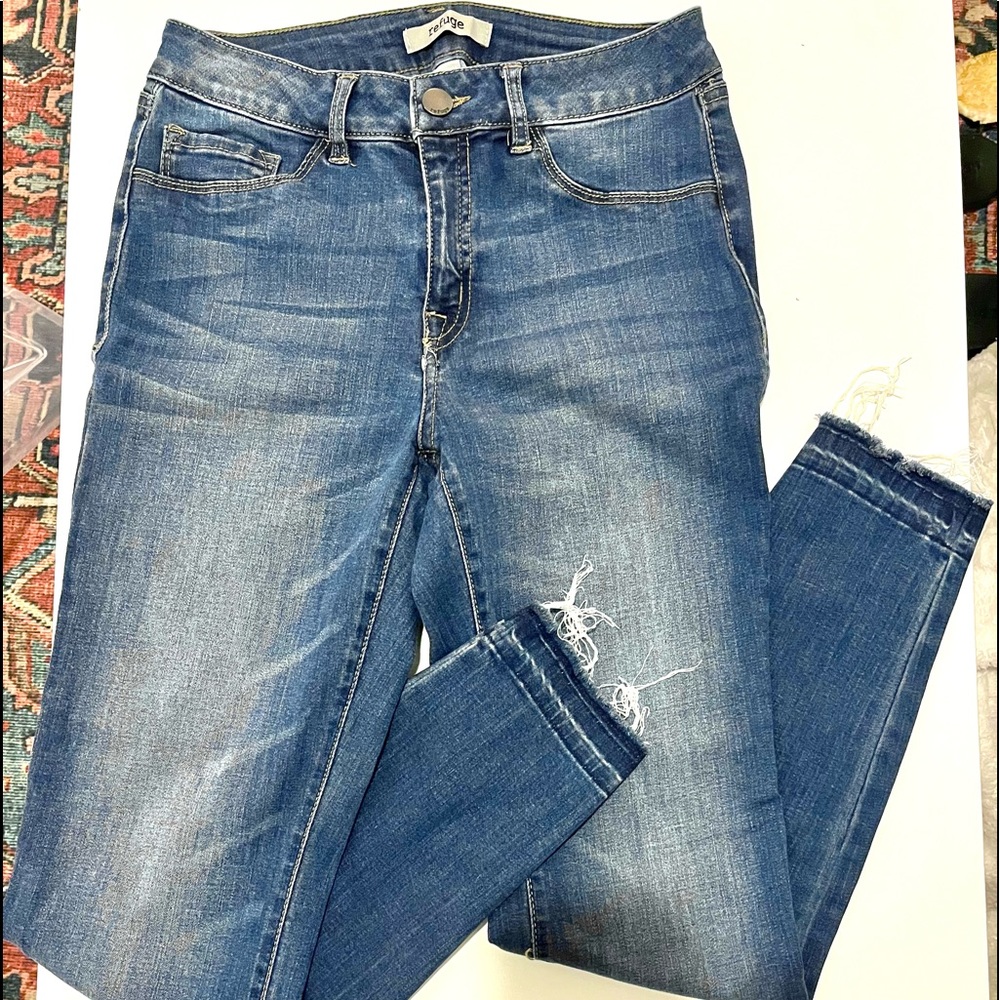 Refuge Skinny Jeans
